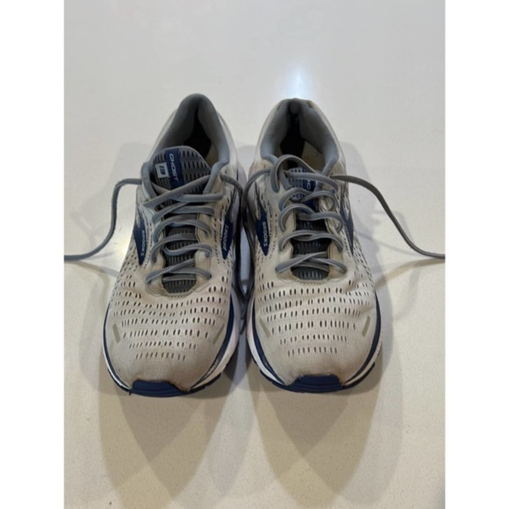 Brooks Ghost 13 Running Shoe‎ Size 10.5